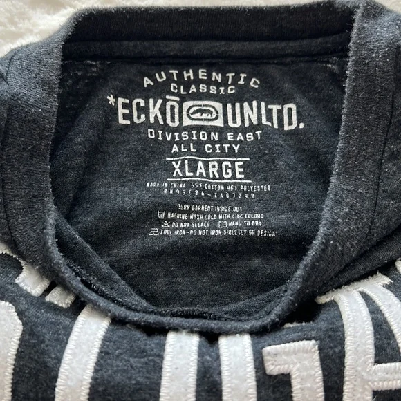 Ecko Ultd Instigate 93 Tee- Size XLarge. Preowned- Gray, Black, & Burgundy - Picture 3 of 6